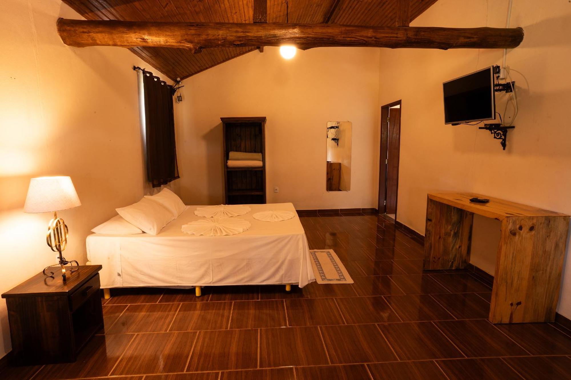 Hotel Alpha Ville Chalés Conceição da Ibitipoca Extérieur photo