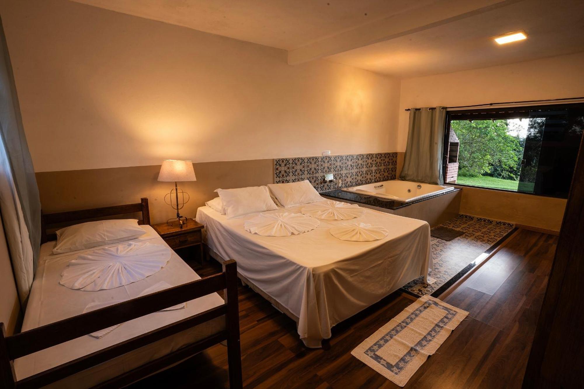 Hotel Alpha Ville Chalés Conceição da Ibitipoca Extérieur photo